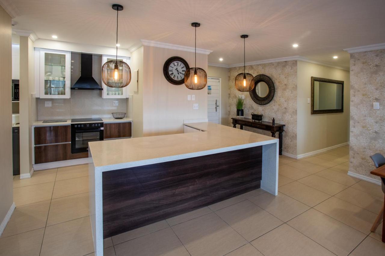 Stay At The Point - Peaceful Plentiful Penthouse Durban Eksteriør billede